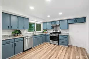 2806 NE Fernwood Ct, Bremerton, WA 98310 - Photo 11