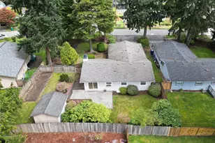 11428 26th Dr SE, Everett, WA 98208 - Photo 3