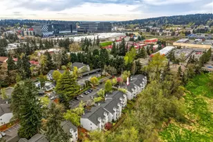 12720 NE 10th Pl NE, Bellevue, WA 98005 - Photo 31