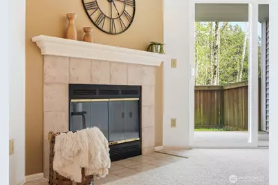 12720 NE 10th Place #D105, Bellevue, WA 98005 - Photo 5