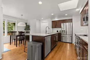 4125 239th Pl SE, Sammamish, WA 98029 - Photo 11