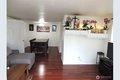 11426 15th Avenue SW, Seattle, WA 98146 - Photo 3