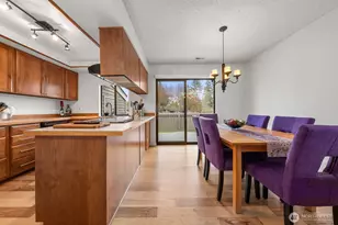 9918 NE 144th Ln, Kirkland, WA 98034 - Photo 9