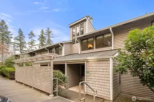 9918 NE 144th Ln, Kirkland, WA 98034 - Photo 9