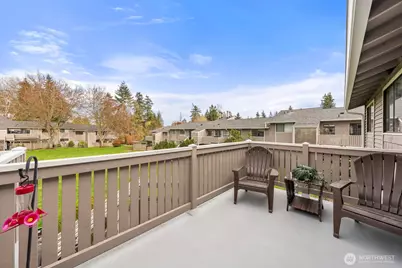 9918 NE 144th Lane #406, Kirkland, WA 98034 - Photo 25