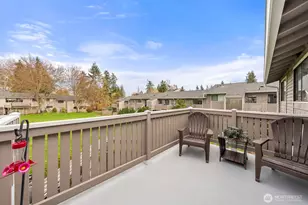 9918 NE 144th Ln, Kirkland, WA 98034 - Photo 25