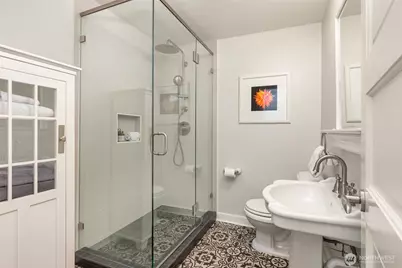 6035 111th Avenue NE, Kirkland, WA 98033 - Photo 15