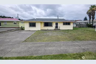 4534 S Pine Street, Tacoma, WA 98409 - Photo 1