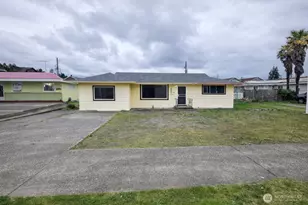 4534 S Pine St, Tacoma, WA 98409 - Photo 1