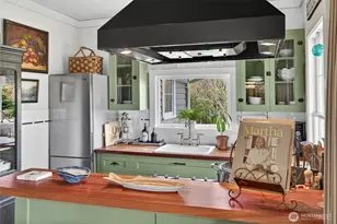 33519 Territory Rd, Oysterville, WA 98641 - Photo 9