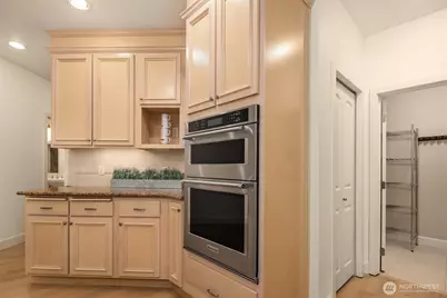 8850 Redmond Woodinville Road NE #304, Redmond, WA 98052 - Photo 13