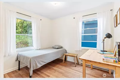 9911 31st Avenue SW, Seattle, WA 98126 - Photo 15