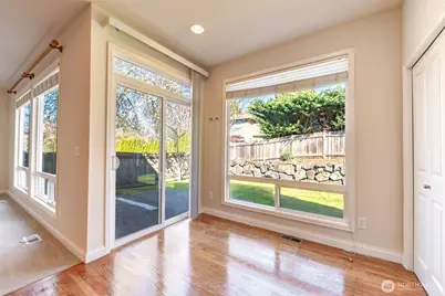 22524 NE 98th Place, Redmond, WA 98053 - Photo 7