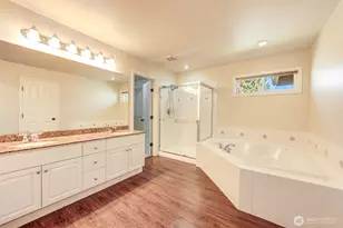 22524 NE 98th Pl, Redmond, WA 98053 - Photo 29