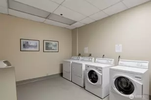 201 Galer St, Seattle, WA 98109 - Photo 27