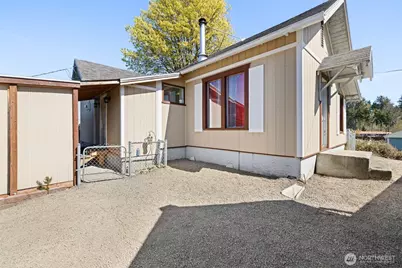 817 W 13th Street, Port Angeles, WA 98363 - Photo 31