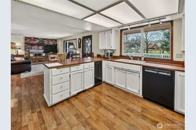 30520 SE 358th Street, Enumclaw, WA 98022 - Photo 11