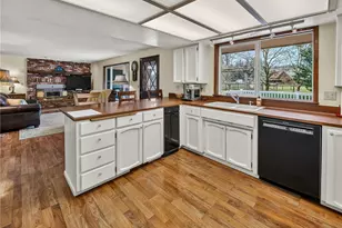 30520 SE 358th St, Enumclaw, WA 98022 - Photo 11