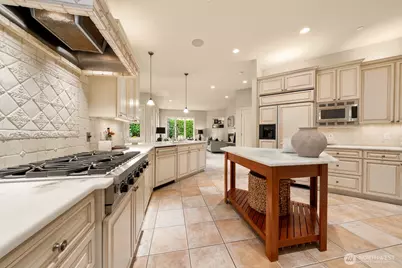 3424 97th Avenue SE, Mercer Island, WA 98040 - Photo 5