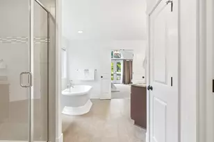 26620 NE Valley St, Duvall, WA 98019 - Photo 25