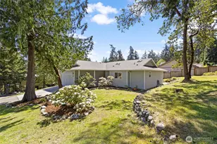 919 43rd St, Port Townsend, WA 98368 - Photo 1