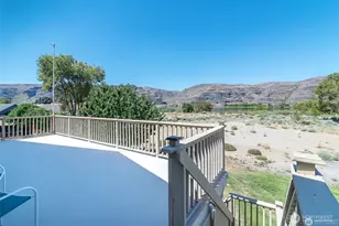 312 SW River Dr, Quincy, WA 98848 - Photo 9