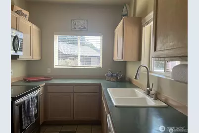 312 SW River Drive, Quincy, WA 98848 - Photo 17