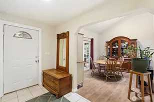 21 E Michelle Ct, Union, WA 98592 - Photo 3