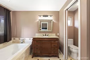 21 E Michelle Ct, Union, WA 98592 - Photo 19