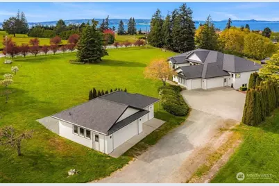 221 Baker View Lane, Camano Island, WA 98282 - Photo 39