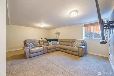 2234 W 12th Street, Port Angeles, WA 98363 - Photo 21