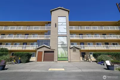 262 Oyhut Bay Boulevard SW #305, Ocean Shores, WA 98569 - Photo 1