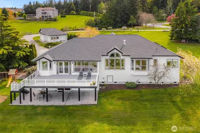 221 Baker View Lane, Camano Island, WA 98282 - Photo 35