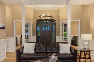 221 Baker View Ln, Camano Island, WA 98282 - Photo 11