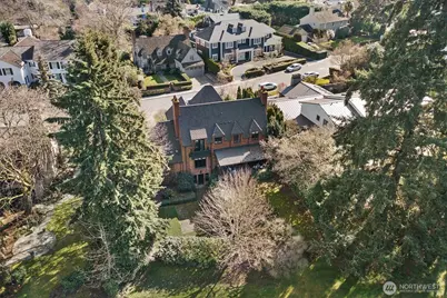 2025 Parkside Drive E, Seattle, WA 98112 - Photo 25