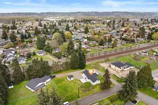 502 19th St NW, Puyallup, WA 98371 - Photo 33