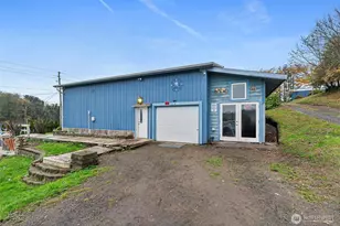 817 Wyoming St, Raymond, WA 98577 - Photo 3
