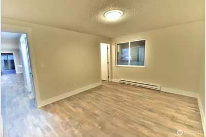 17708 NE 160th Place, Woodinville, WA 98072 - Photo 11