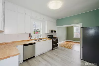 1209 Pacific Avenue, Bremerton, WA 98337 - Photo 11