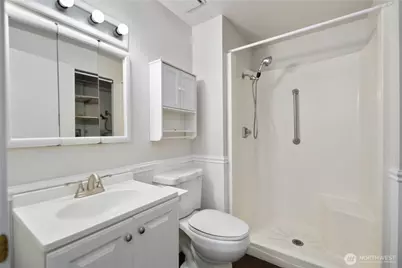 90 E Lakeland Way, Allyn, WA 98524 - Photo 11