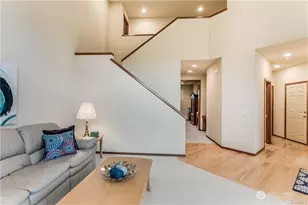 215 Orcas Pl SE, Renton, WA 98059 - Photo 11