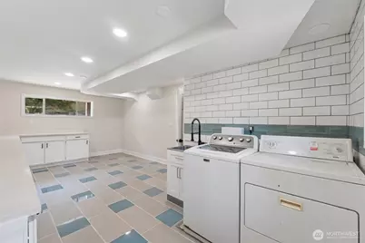 18832 1st Place SW, Normandy Park, WA 98166 - Photo 35
