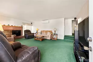 915 128th St SW, Everett, WA 98204 - Photo 5