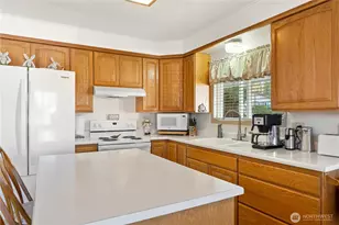 915 128th St SW, Everett, WA 98204 - Photo 13