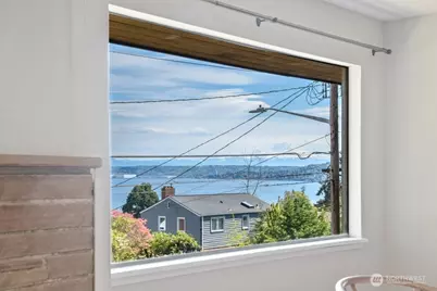 6303 Wilson Avenue S, Seattle, WA 98118 - Photo 15