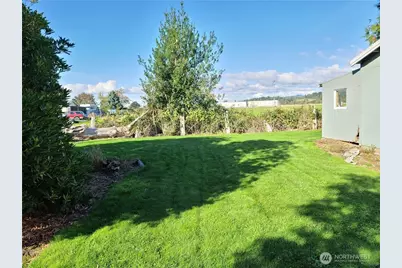 27411 101st Avenue NW, Stanwood, WA 98292 - Photo 5