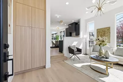 2010 Fairview Avenue E #A, Seattle, WA 98102 - Photo 3