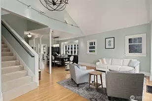 4306 Burke Ave N, Seattle, WA 98103 - Photo 5