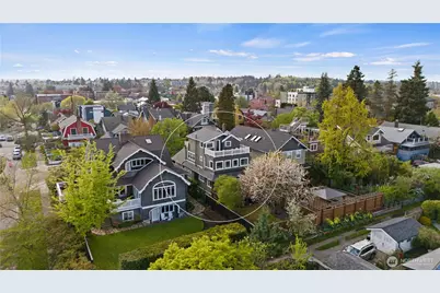4306 Burke Avenue N, Seattle, WA 98103 - Photo 39