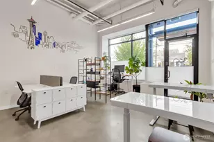 3334 NE 65th St, Seattle, WA 98115 - Photo 5